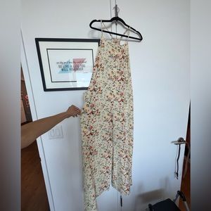 NWOT Floral jumpsuit floor length with pockets (S)